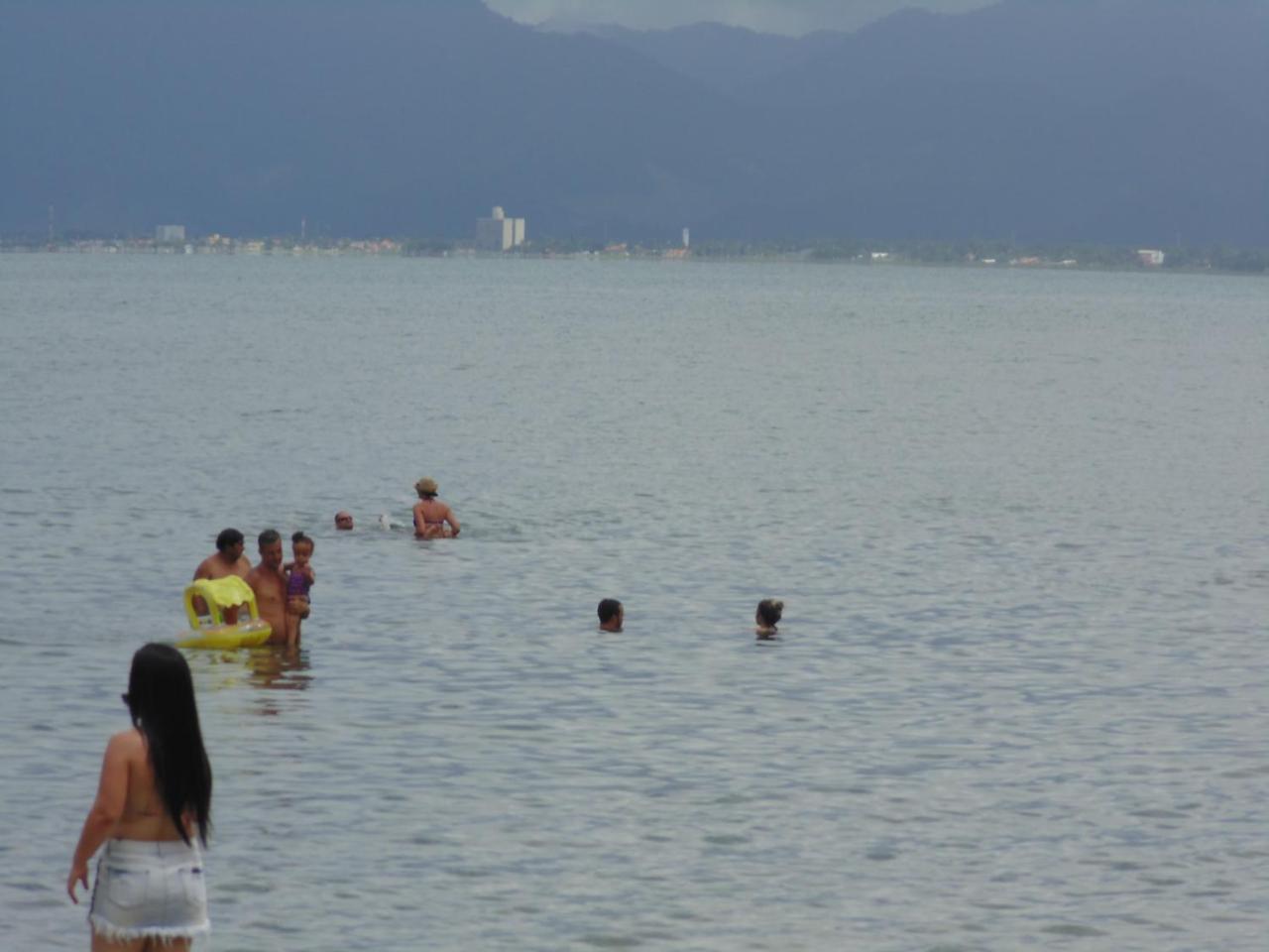 Sunny Apartamentos De 1 E 2 Dormitorios Na Martin De Sa Proximo A Praia Caraguatatuba Dış mekan fotoğraf