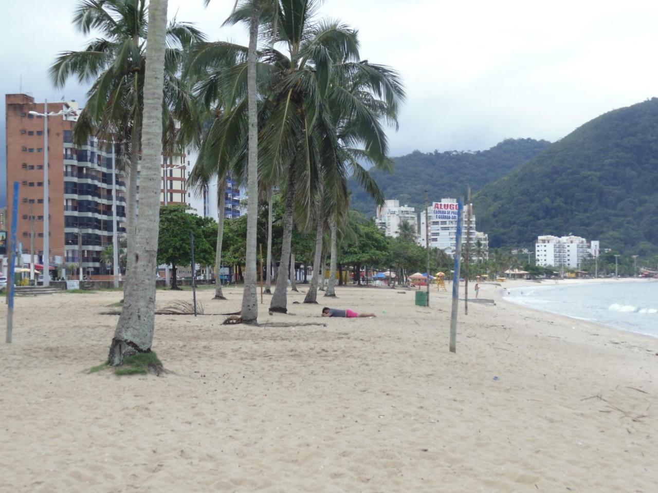 Sunny Apartamentos De 1 E 2 Dormitorios Na Martin De Sa Proximo A Praia Caraguatatuba Dış mekan fotoğraf