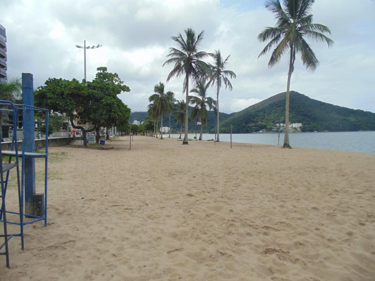 Sunny Apartamentos De 1 E 2 Dormitorios Na Martin De Sa Proximo A Praia Caraguatatuba Dış mekan fotoğraf